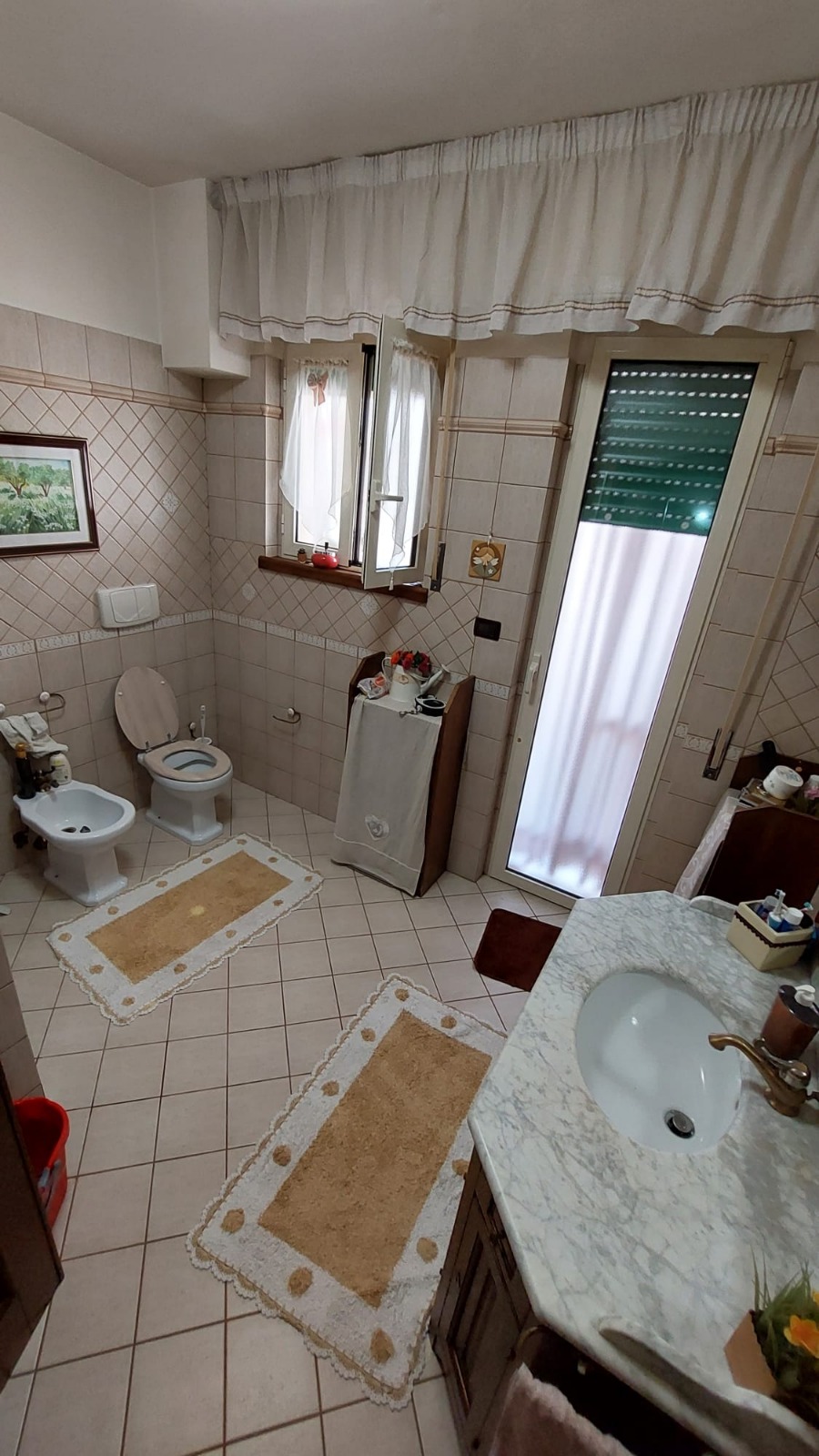 AMPIO BAGNO